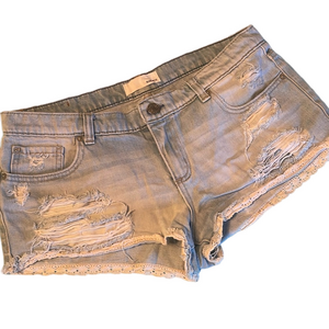 GARAGE FLIRTY FESTIVAL Denim distressed Shorts size 7